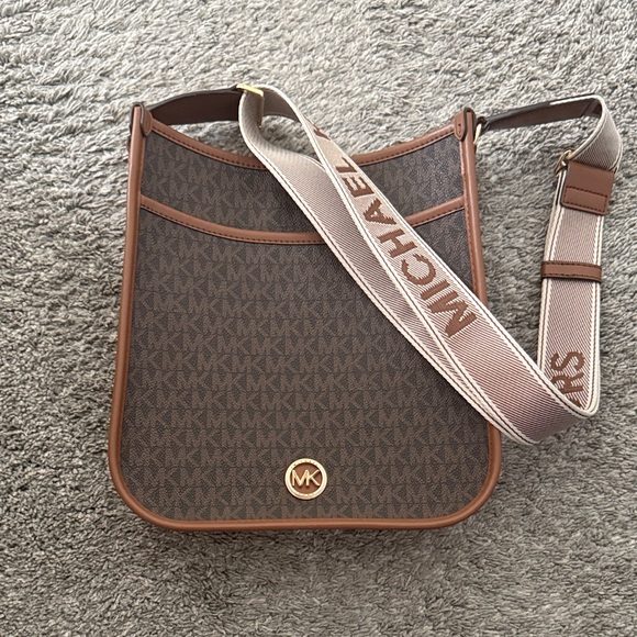 Michael Kors Brown and Tan Messenger Bag - Picture 1 of 1